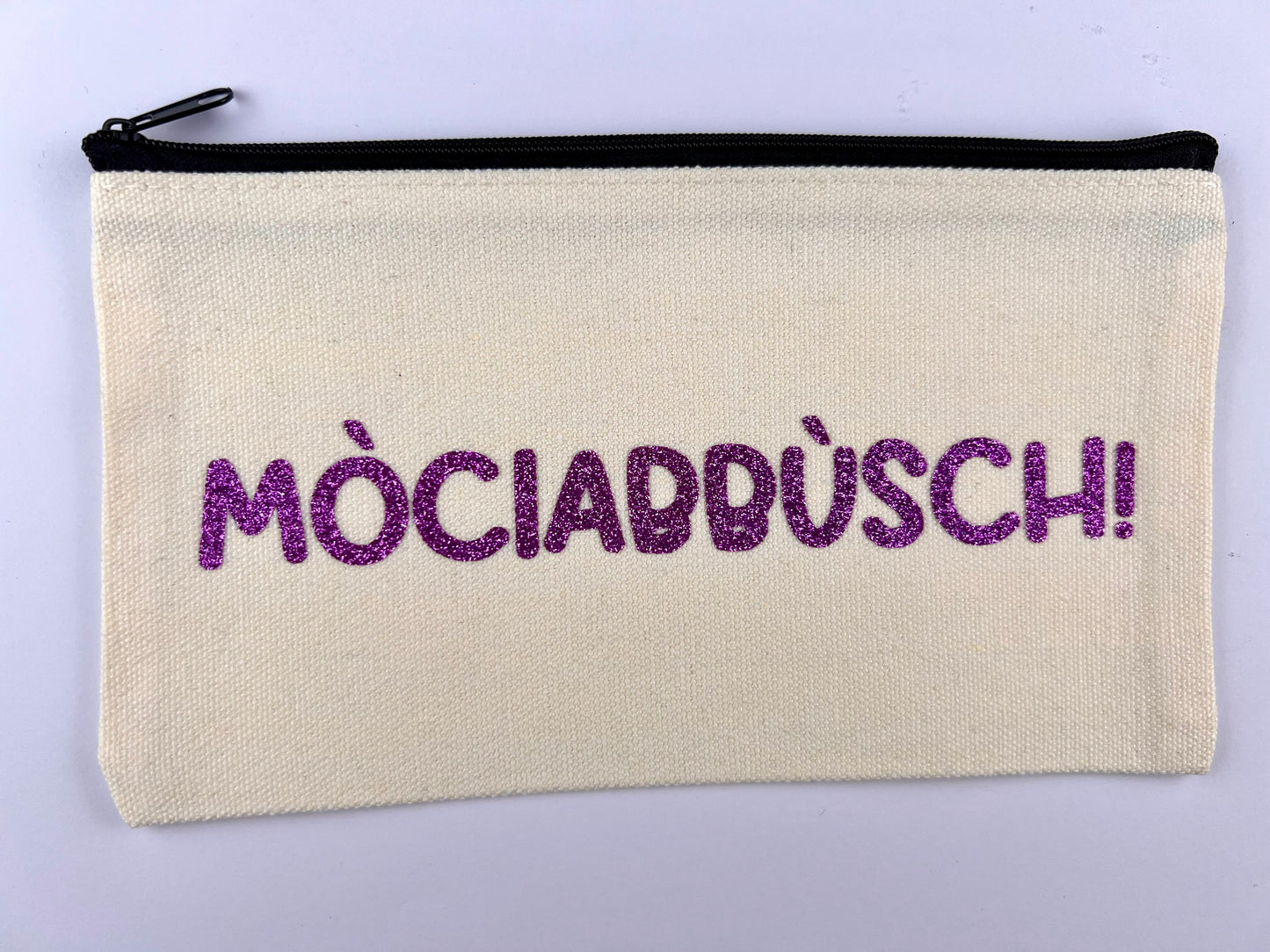 Pochette “Mòcciabbùsch!” scritta glitter lilla