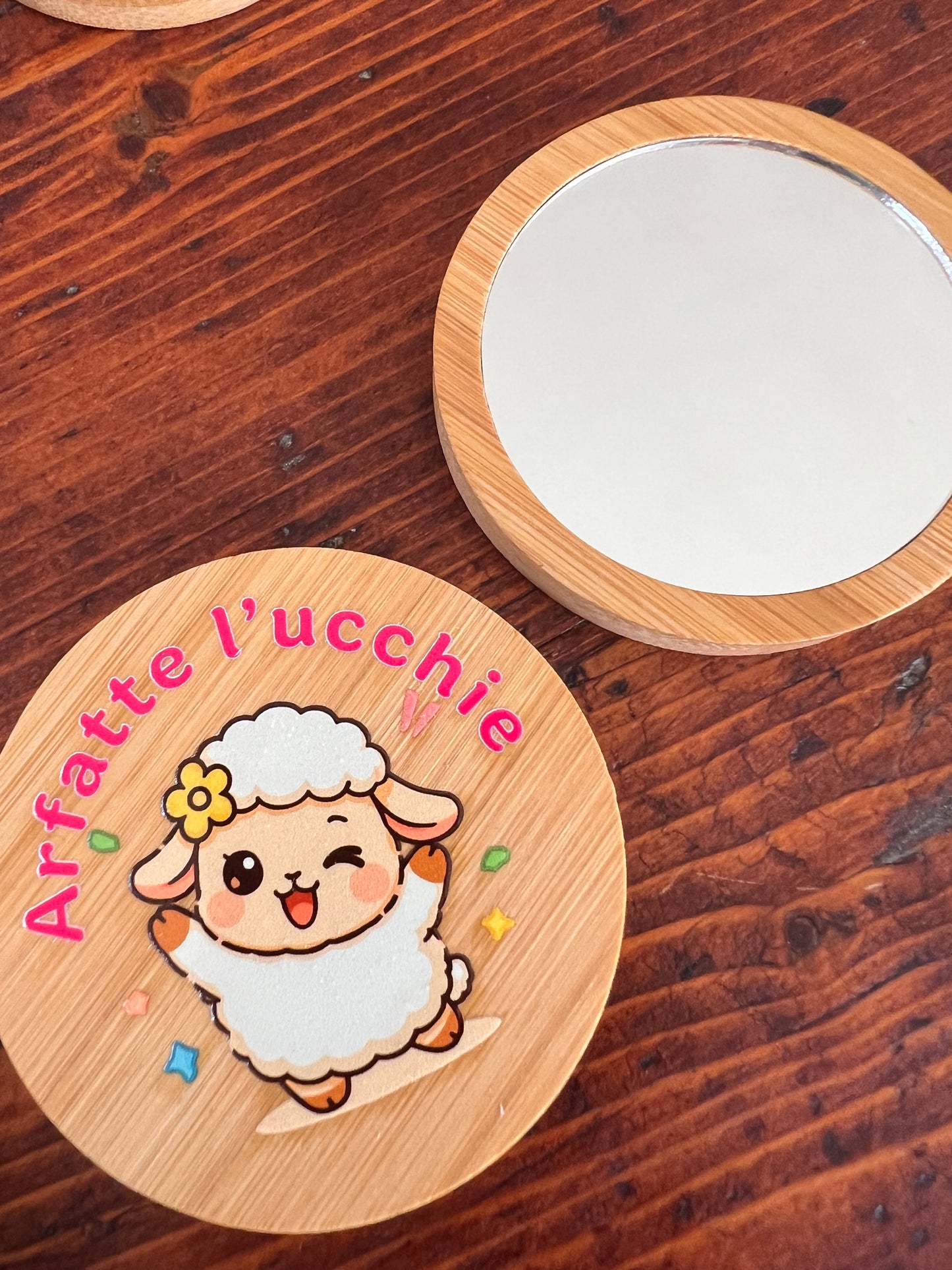 Specchio “Arfatte l’ ucchie”
