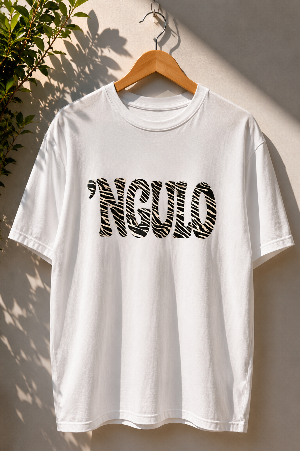 T-shirt “NGULO”