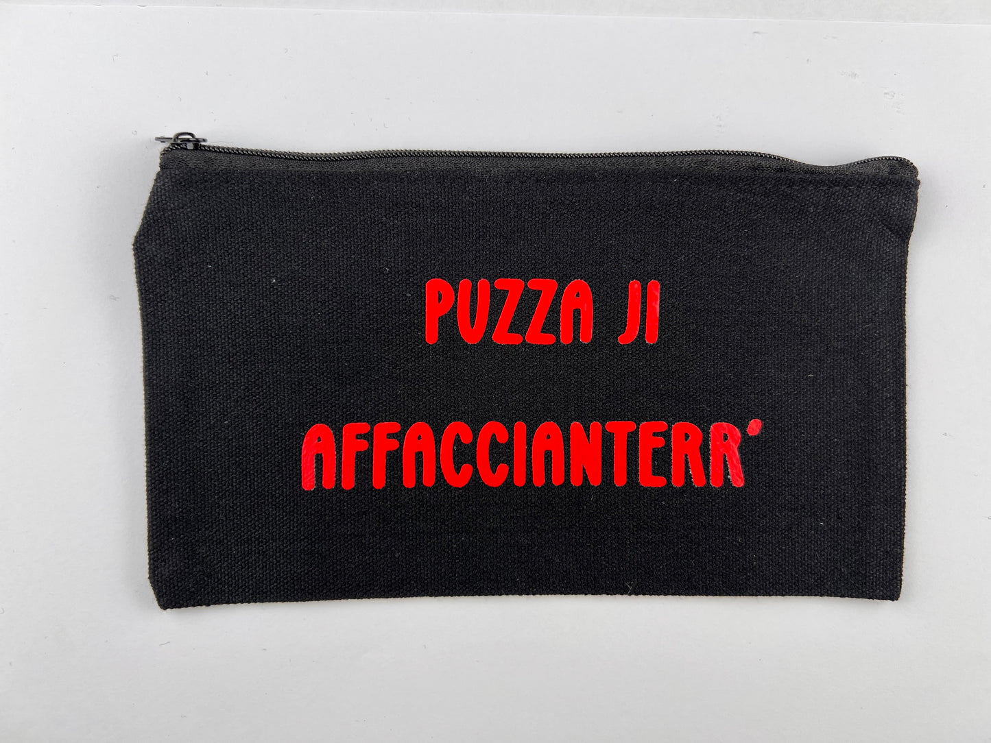 Pochette nera “PUZZA JI AFFACCIANTERR’”