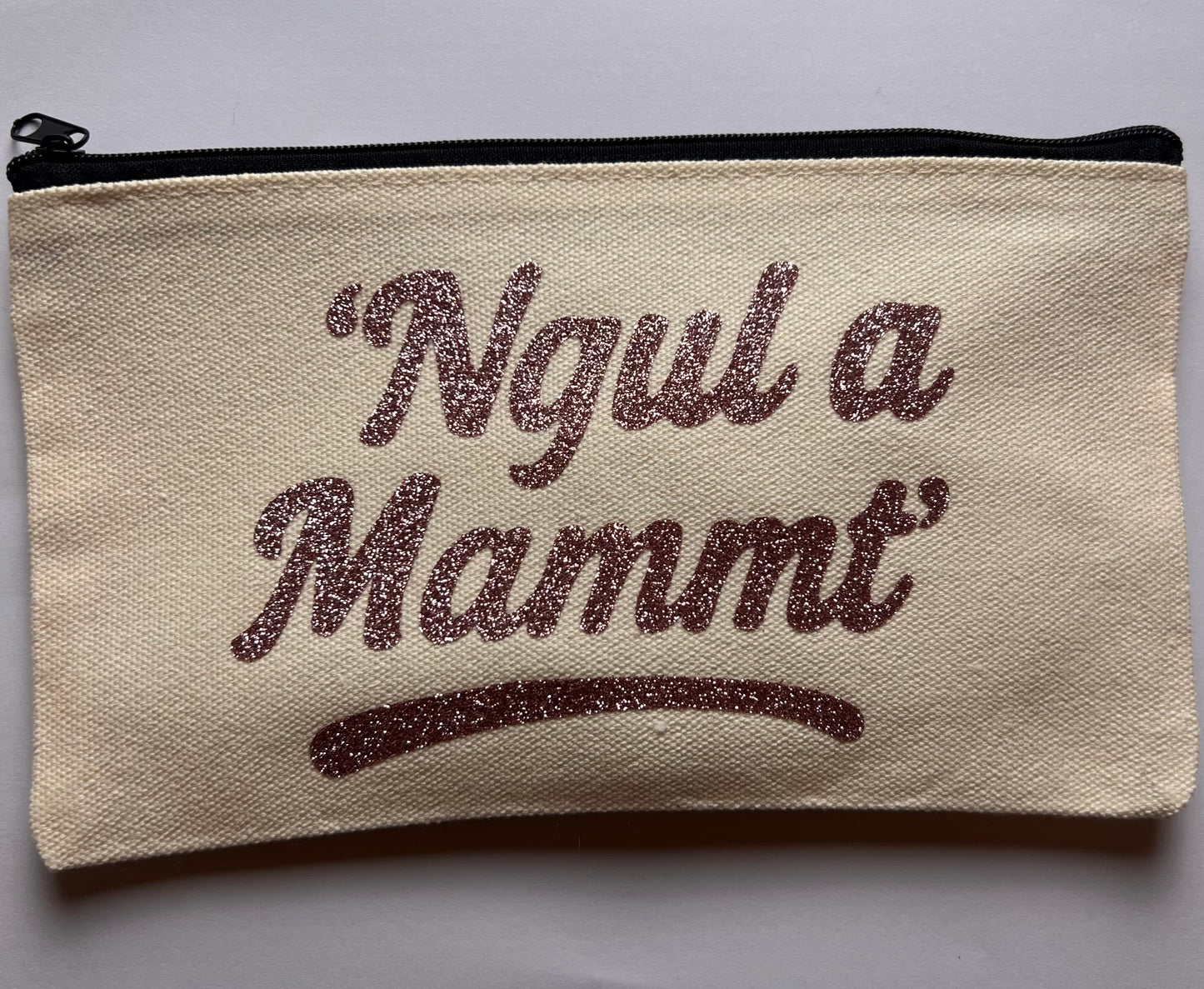 Pochette “‘Ngul a Mammt’” + colori