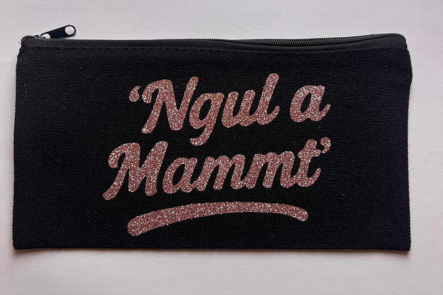 Pochette “‘Ngul a Mammt’” + colori