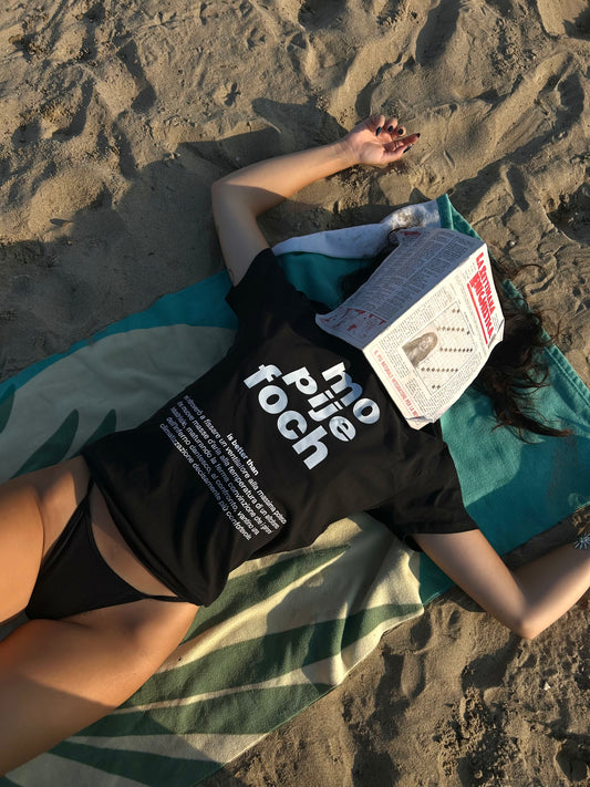 T-shirt “Mo pije foch” ABRUZZÈ × ÈSSO.QUÌSSU