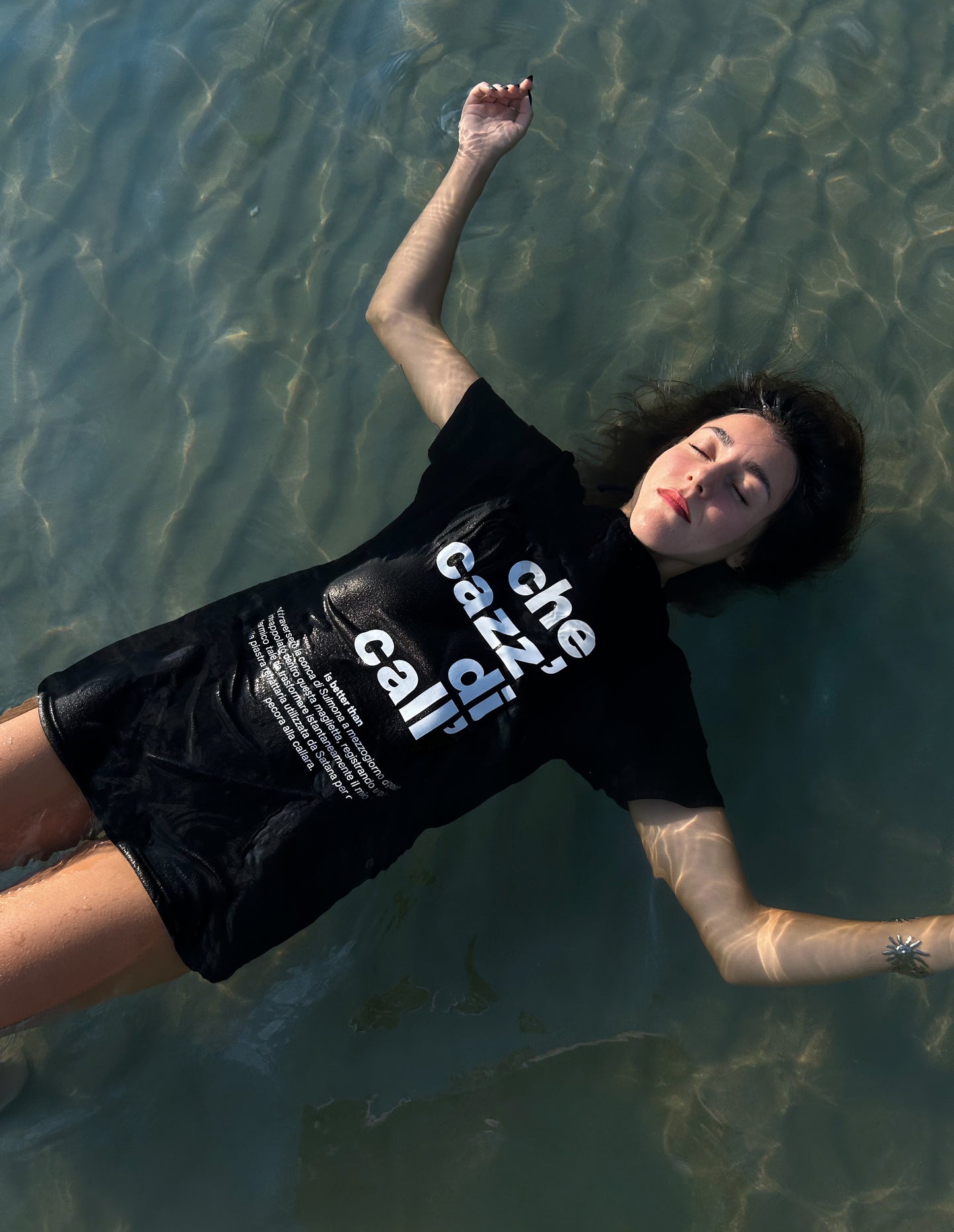 T-shirt “Che cazz’ di call’” ABRUZZÈ × ÈSSO.QUÌSSU