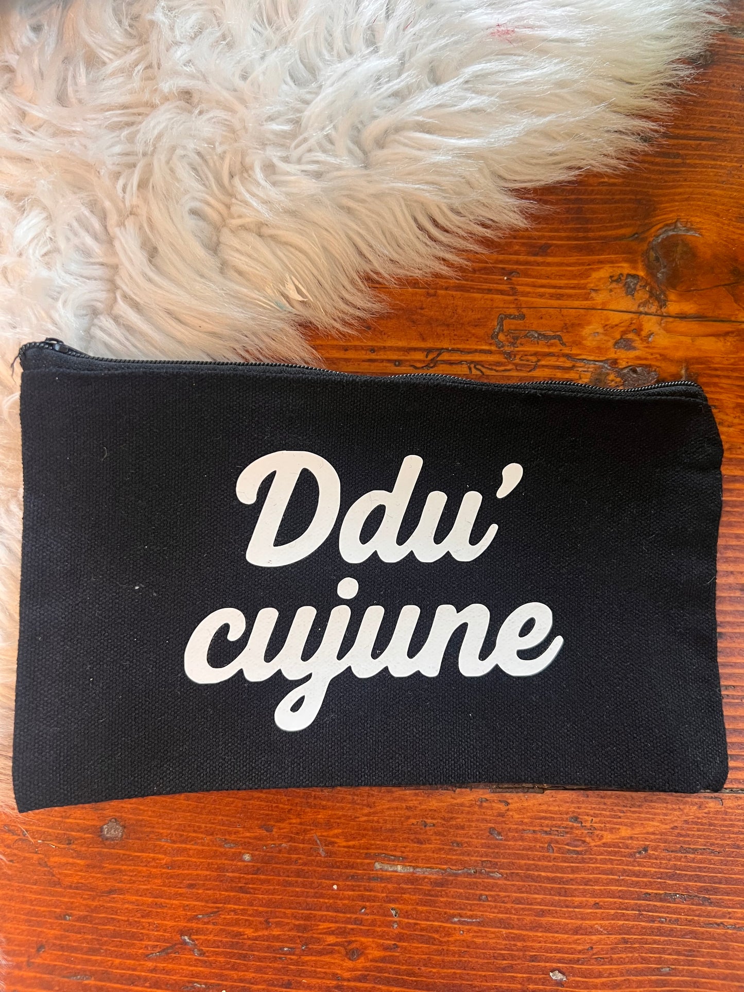 Pochette “Ddu’ cujune”